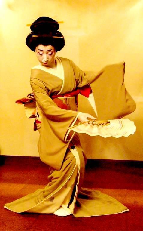 日本传统特色舞蹈