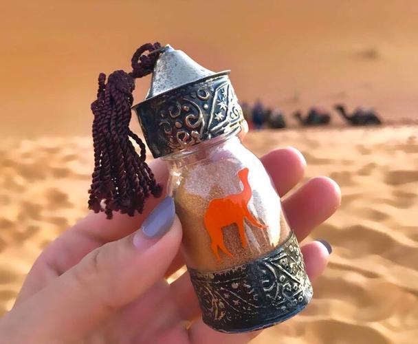 撒哈拉沙漠沙子纪念品的相关图片